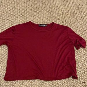 maroon crop top